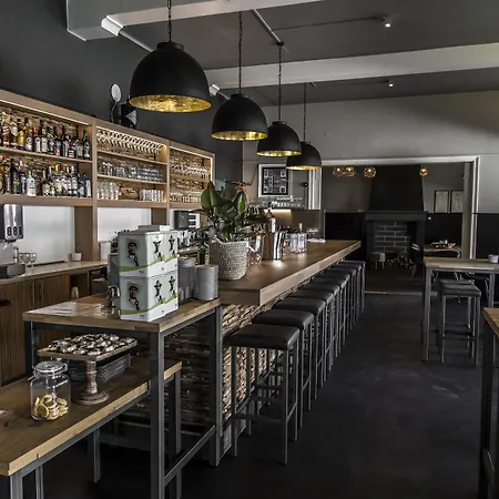 Linge Hotel