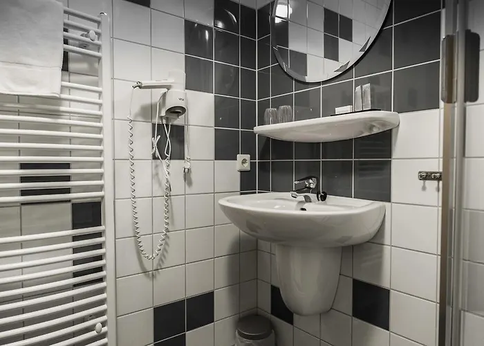 Linge Hotel Elst (Gelderland)